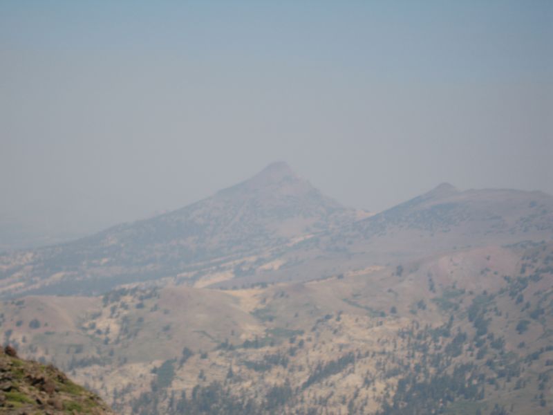 2007-08-11 Leavitt (03) smoky - Stanislaus Peak